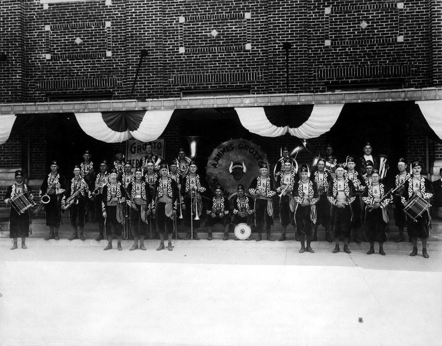 Aahmes Grotto Band, Ardmore, 1922